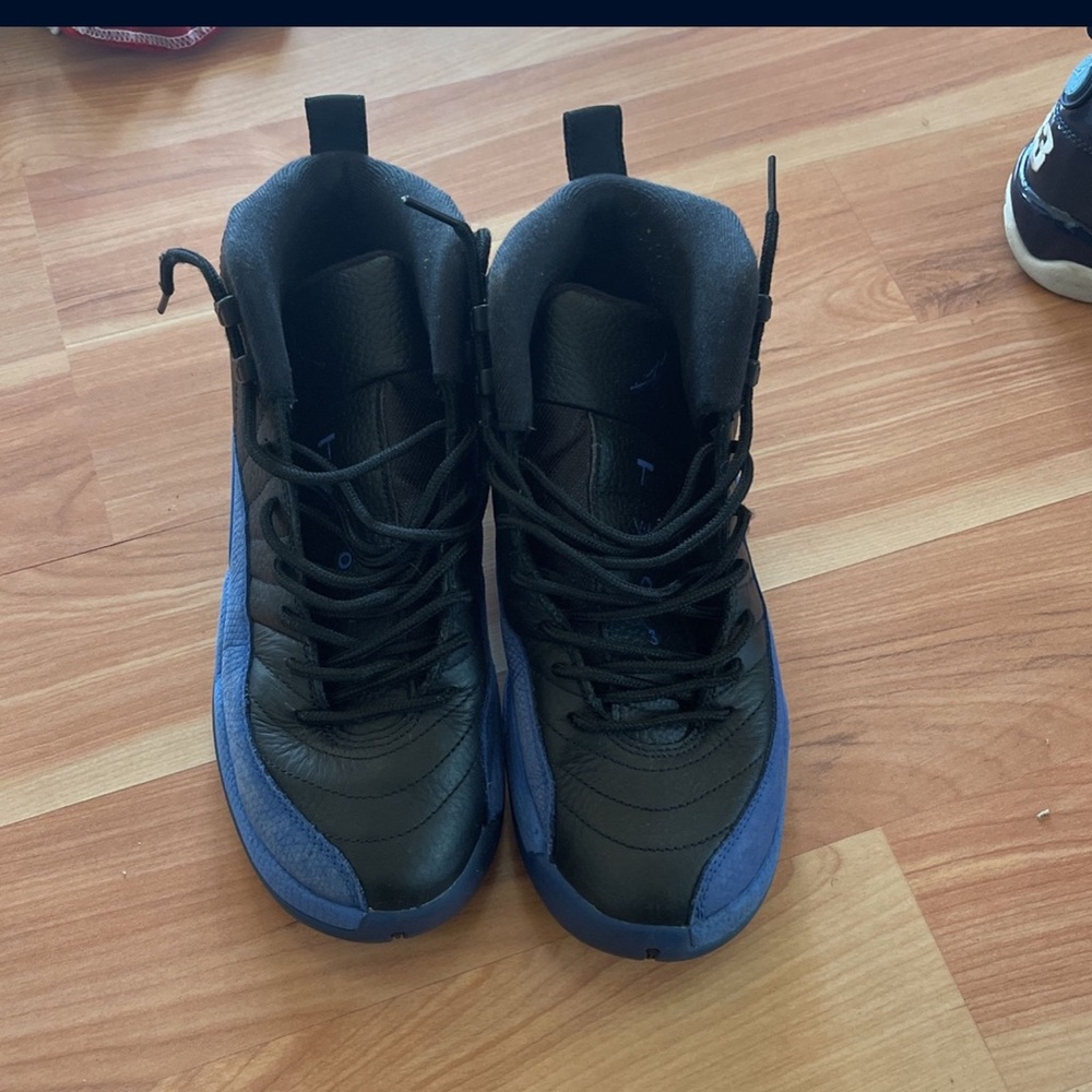 Air Jordan game royal 12